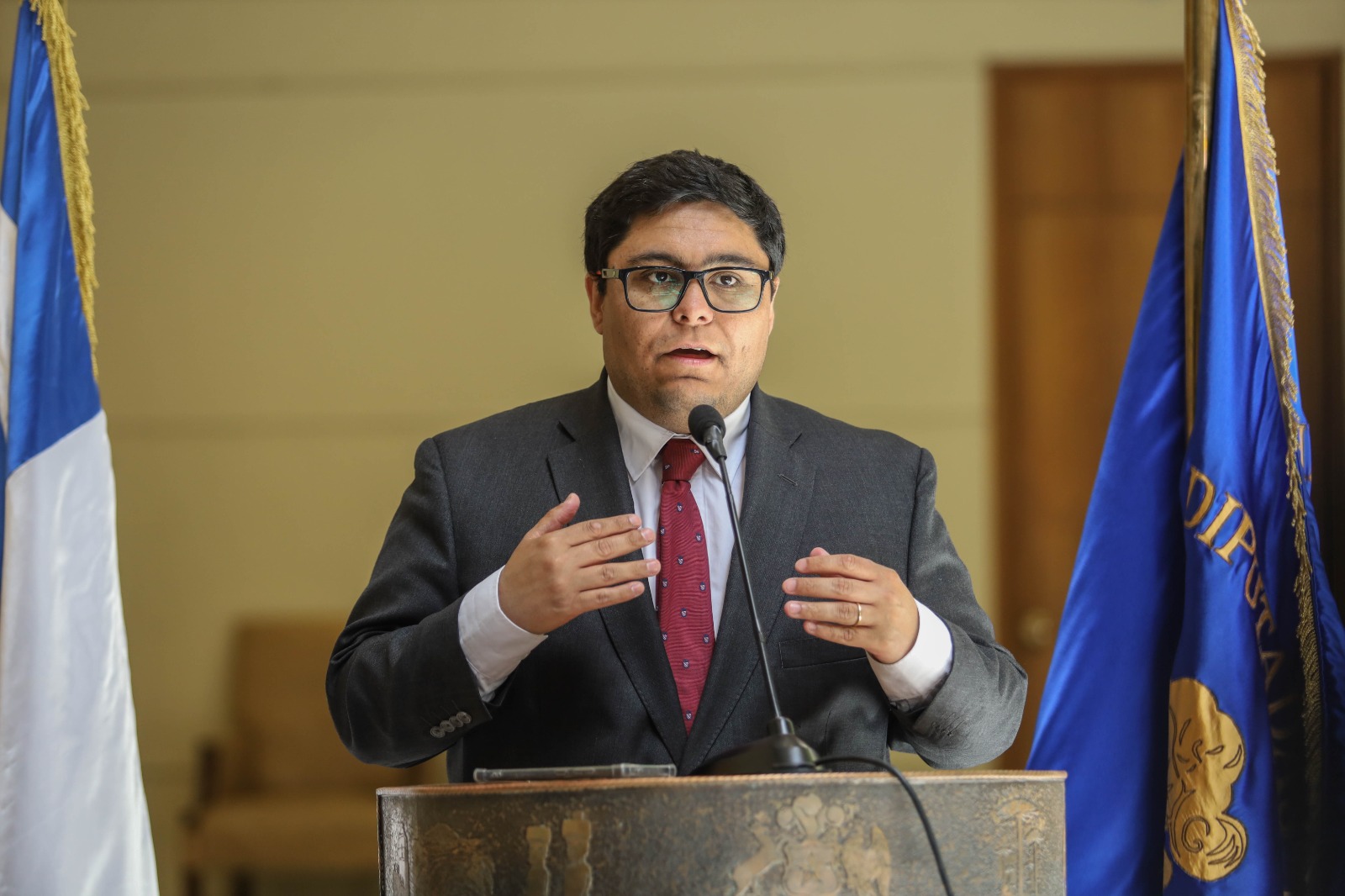 WhatsApp Image 2025-11-01 at 14.57.28 (2) WhatsApp Image 2025-11-01 at 14.57.28 (2)